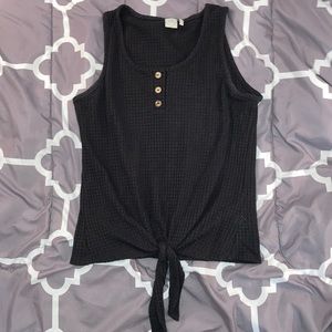 Paper Crane Black Tank Top w/ Tie&Buttons. Size: S